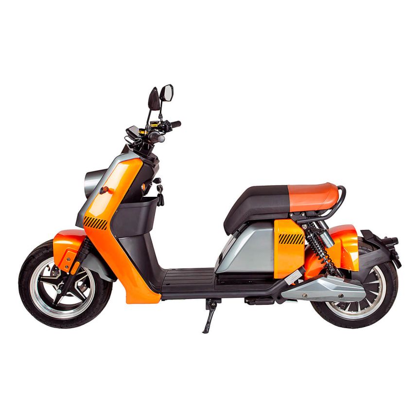 Kruiser Forte mopo 45km/h Oranssi Grafiitti 1,8 kWh akulla
