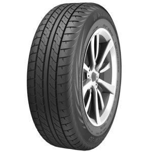 Nankang CW-20 Cargo Grip 235/60-17C